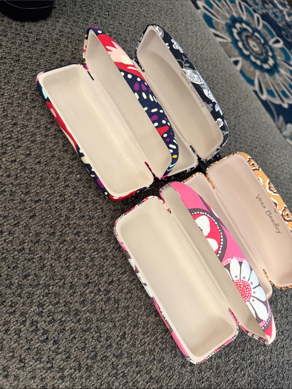 4 Vtg Vera Bradley Floral Hard Eyeglass Cases in Pink, Navy, Cream, black